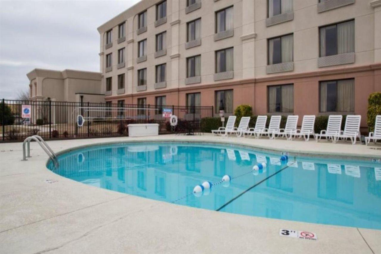 Bridgepointe Hotel & Marina New Bern Exterior photo